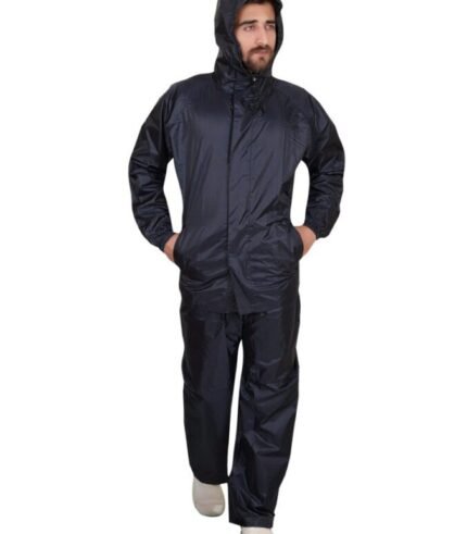 Higiland-Raincoat2-e1594490034156
